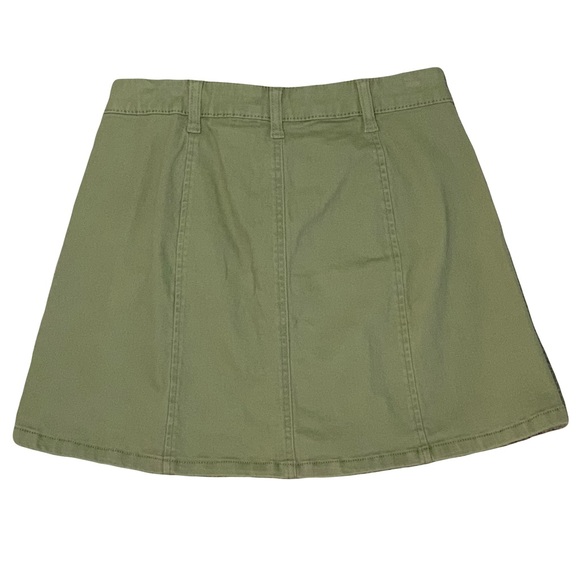 Green button up skirt size 27 - Picture 2 of 2